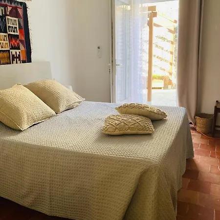 Casa Bed & Breakfast *